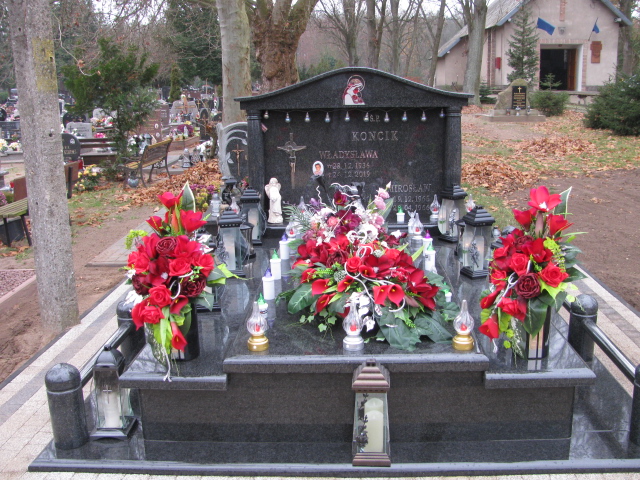 Grób Władysława Koncik